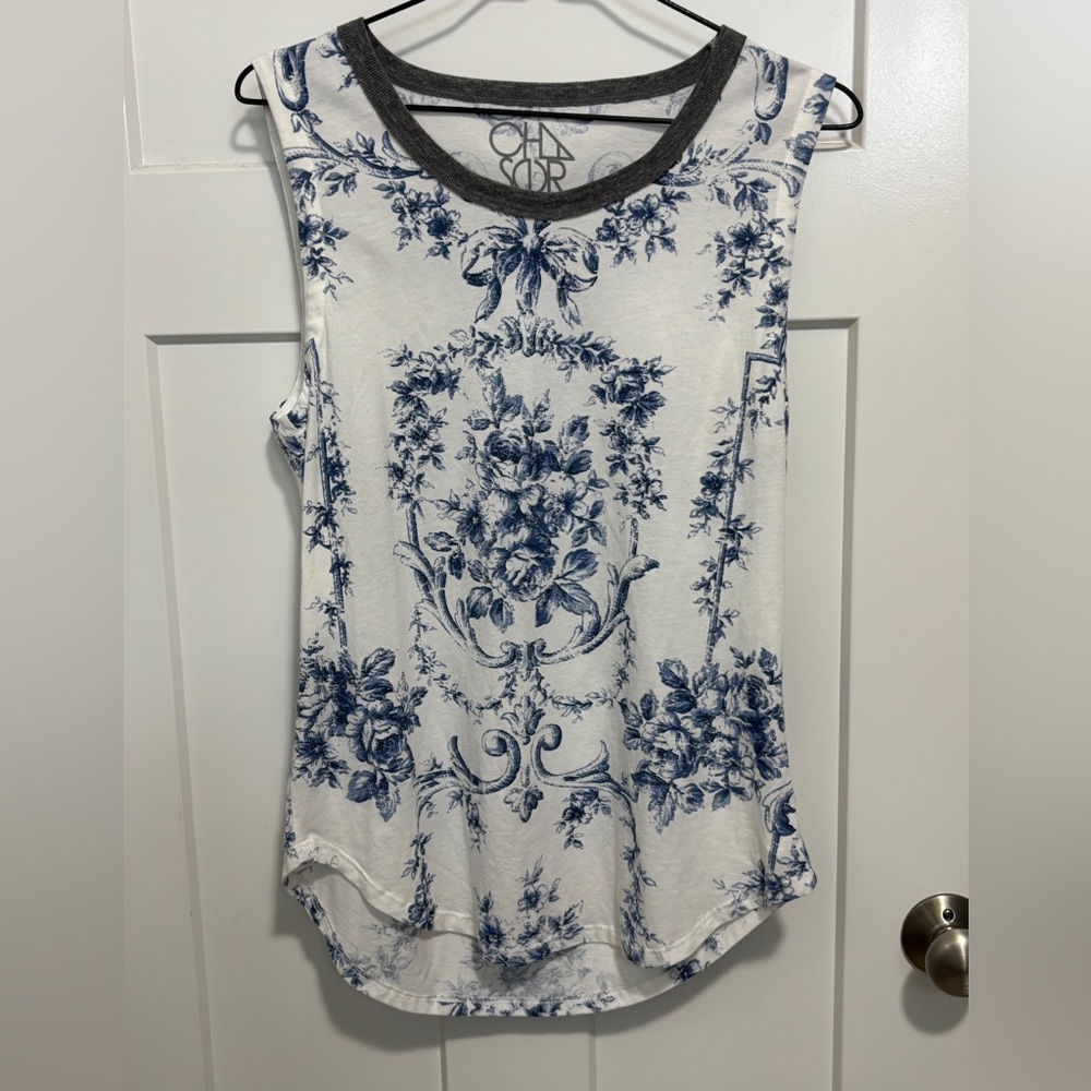 Chaser Floral Blue and White Women's Tank Top